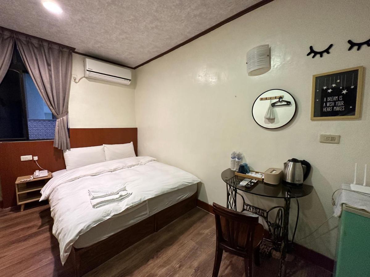 ג'יאושי Ming Ren Hotspring Hotel מראה חיצוני תמונה
