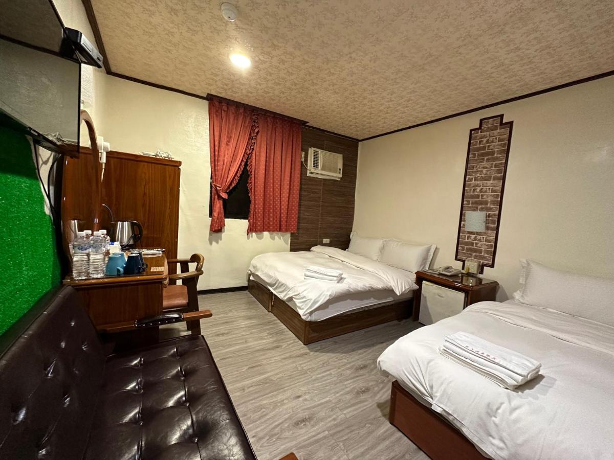 ג'יאושי Ming Ren Hotspring Hotel מראה חיצוני תמונה