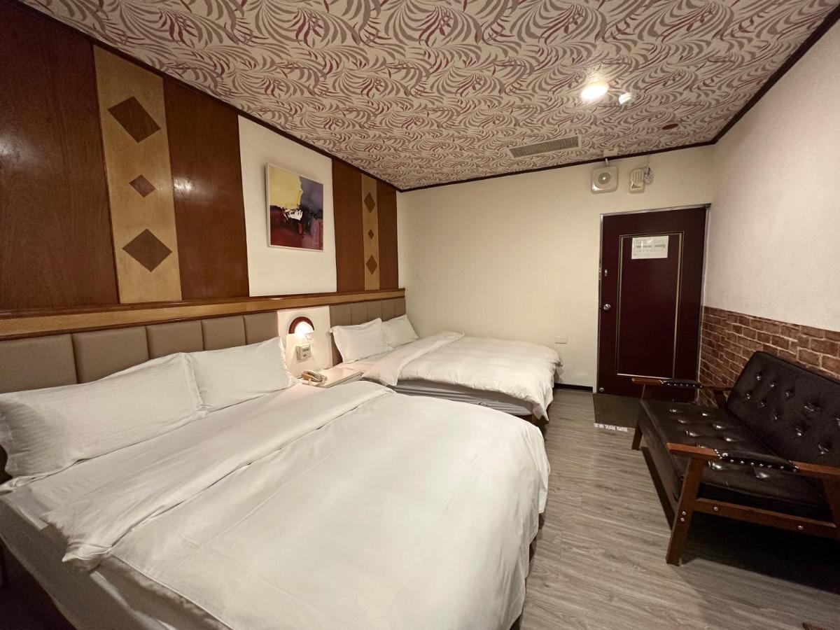 ג'יאושי Ming Ren Hotspring Hotel מראה חיצוני תמונה